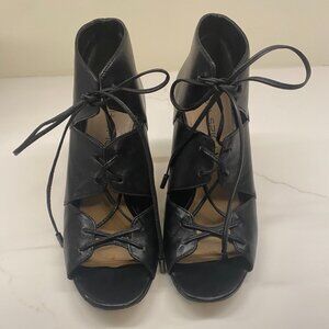 Via Spiga V-Vibe Black Leather Lace Up Sandals